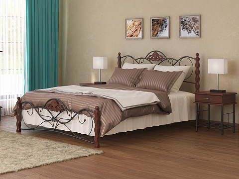 Кованая кровать Garda 2R - Кровать из массива березы с фигурной металлической решеткой.